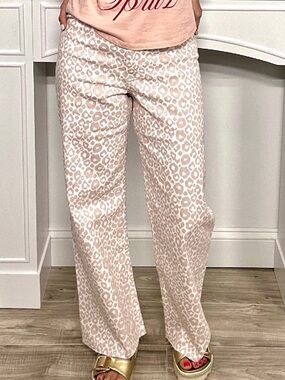 New w tags. Miou Muse cheetah jeans wide leg. Peach pink